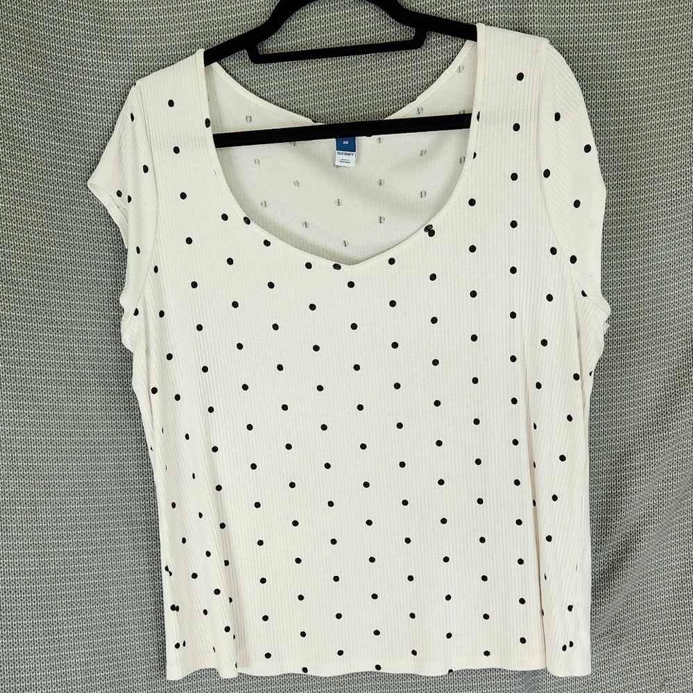 Plus Size 2X Old Navy Black and White Polka Dot Shirt Blouse
